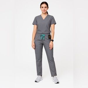 FIGS Women’s Technical Scrub Pants S/P Gray Straight Leg w/ Cargo Pocket